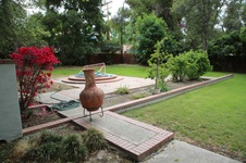 Enlarge photo 127