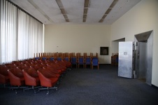 Enlarge photo 48