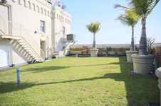 Enlarge photo 33