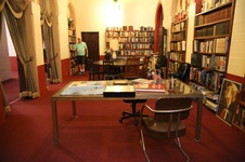 Enlarge photo 35