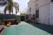 Enlarge photo 34