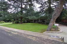 Holliston Ave