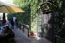 Enlarge photo 2