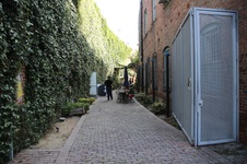 Enlarge photo 15