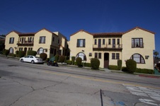 2056 N Commonwealth Ave