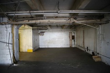 Enlarge photo 37