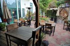 Enlarge photo 22
