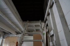 Enlarge photo 79