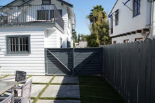 Enlarge photo 82