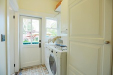 Enlarge photo 37