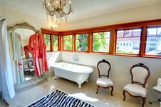 Enlarge photo 33