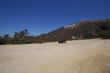 Hollywood Sign/Lake Hollywood Overlook