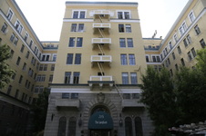 Enlarge photo 54