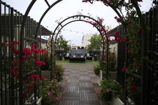 Enlarge photo 4