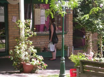 Enlarge photo 10
