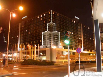 Enlarge photo 17
