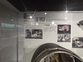Enlarge photo 89