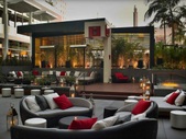 STATION BAR (Outside of Lobby)