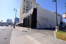 Deco Building