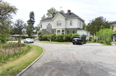 Enlarge photo 2