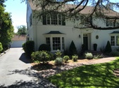 Anthony & Ken's Colonial House