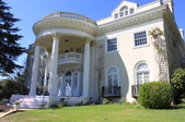 Bob's Colonial Mansion