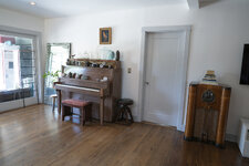 Enlarge photo 12