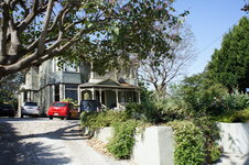 Enlarge photo 1