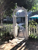 RANCH STYLE HOUSES