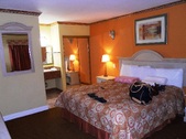 Glen Capri Motel
