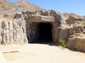 Blue Cloud Movie Ranch Cave/Tunnel Set
