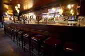 Cole's Restaurant & Bar