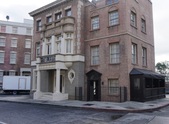 EXT/ COUNTESS'S HOUSE