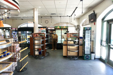 Enlarge photo 8
