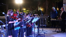 Enlarge photo 129