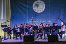 Enlarge photo 37