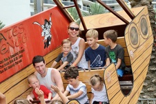 Enlarge photo 242