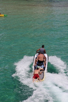Enlarge photo 54