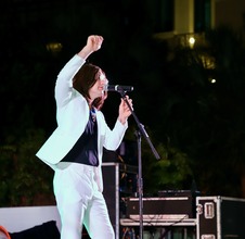 Enlarge photo 72