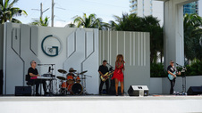 Enlarge photo 21