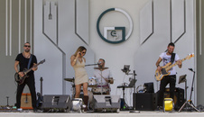 Enlarge photo 8