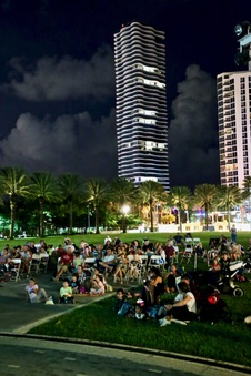 Enlarge photo 37