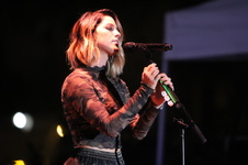 Enlarge photo 244
