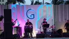 Enlarge photo 14