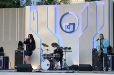 Enlarge photo 58