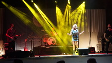 Enlarge photo 33