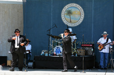 Enlarge photo 68