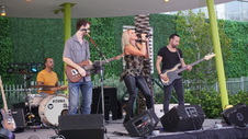 Enlarge photo 4