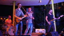 Enlarge photo 40