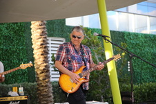 Enlarge photo 19